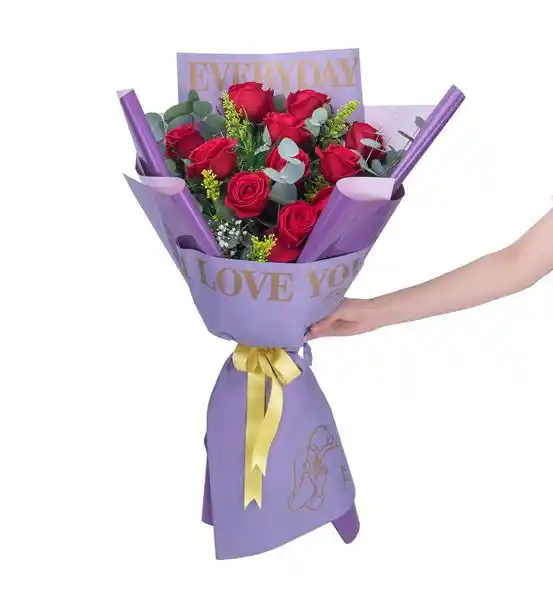 Altın Rengi Kurdelede Aşk 10 Kırmızı Gül Buketi